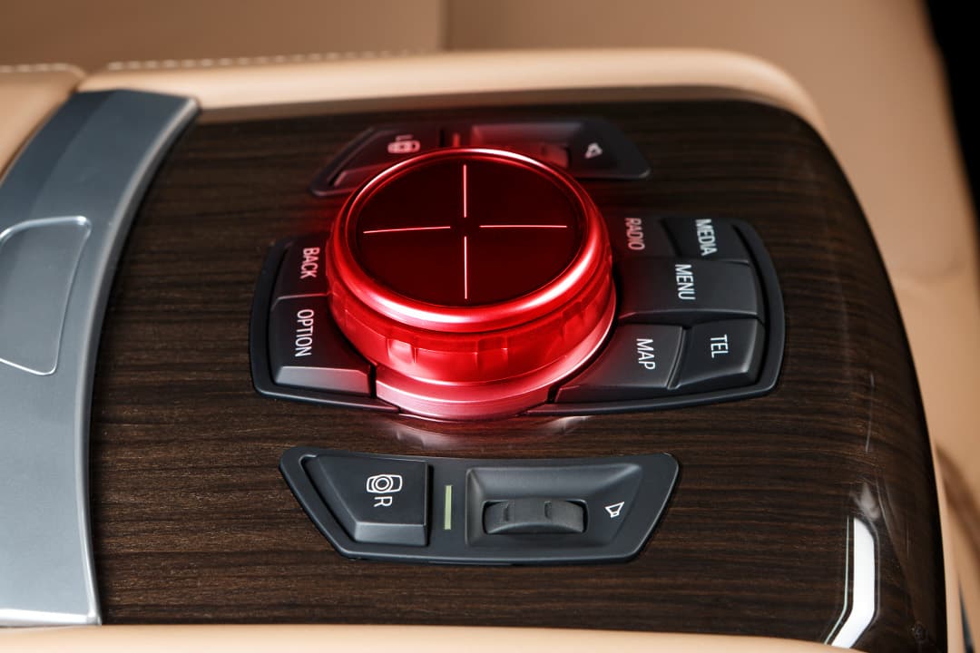 A heated BMW iDrive controller