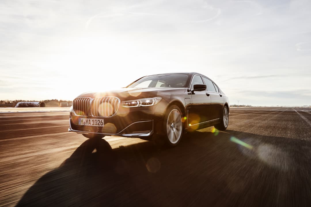 The BMW 745e